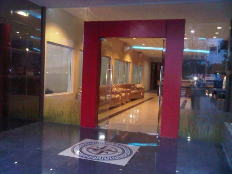 Benteng Hotel Pekanbaru Buitenkant foto